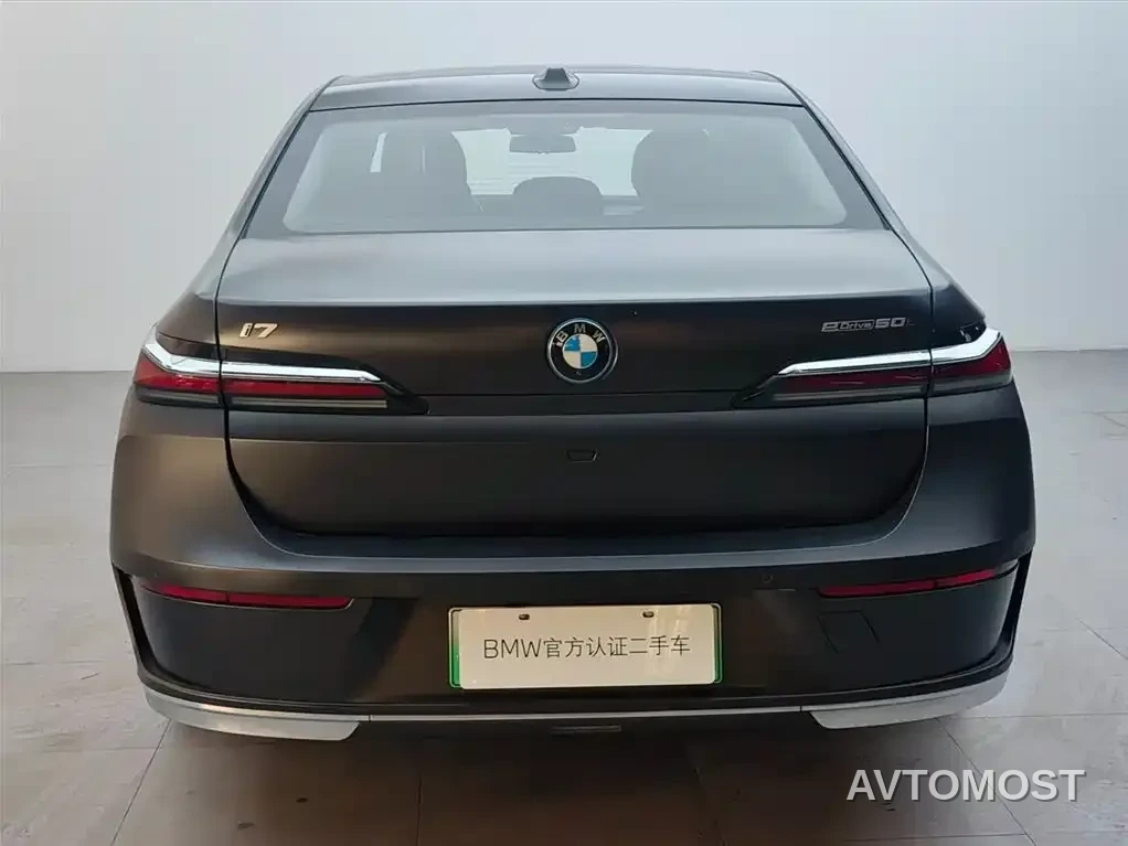 BMW i7 2023 eDrive50L Leading Luxury Package — фото 5