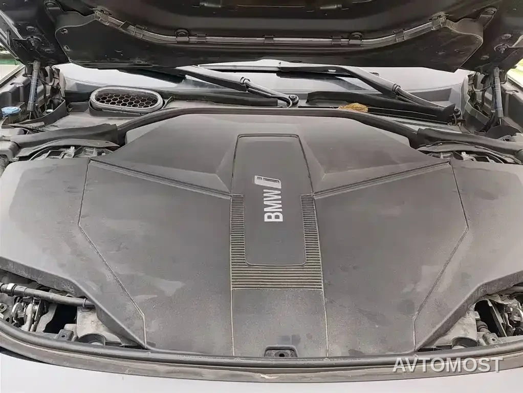 BMW i7 2023 eDrive50L Leading Luxury Package — фото 17