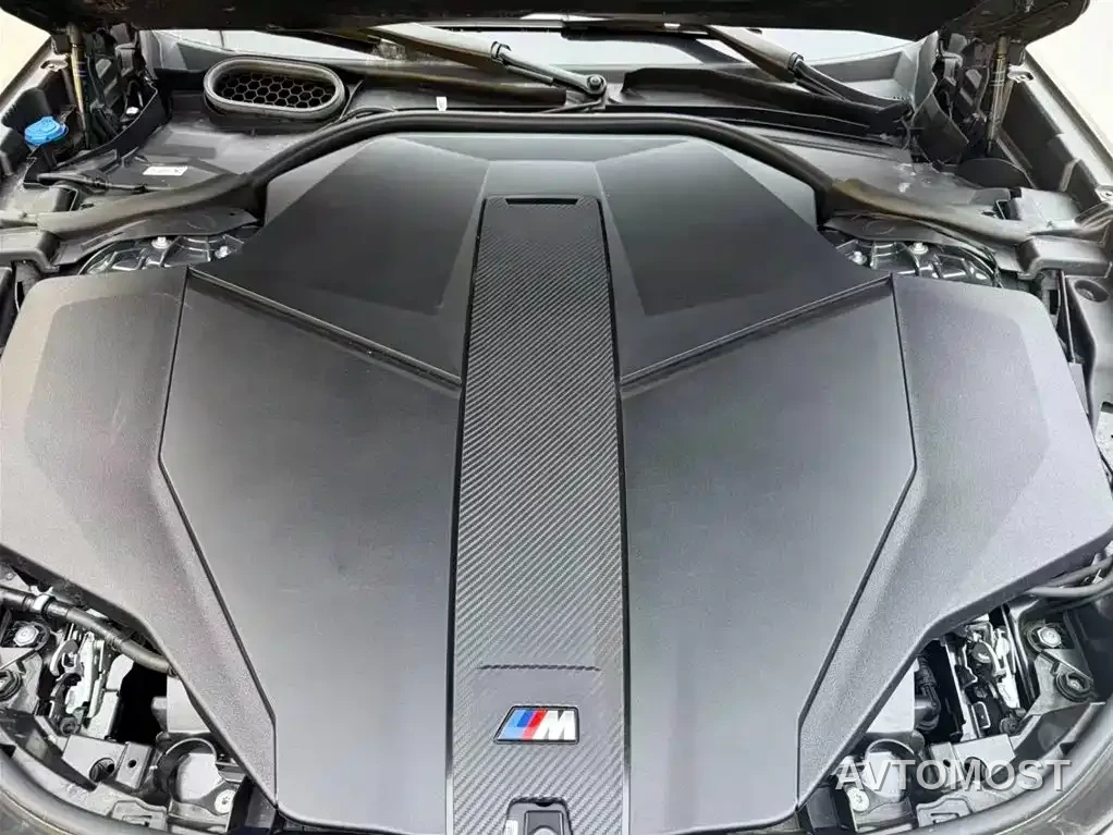 BMW i7 M70L 2023 M70L — фото 17