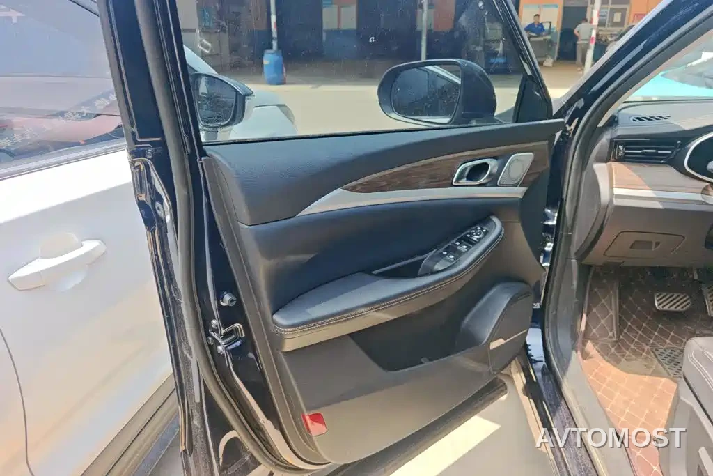 Skyworth EV6 2023 Model 520 Smart Enjoy Edition — фото 7