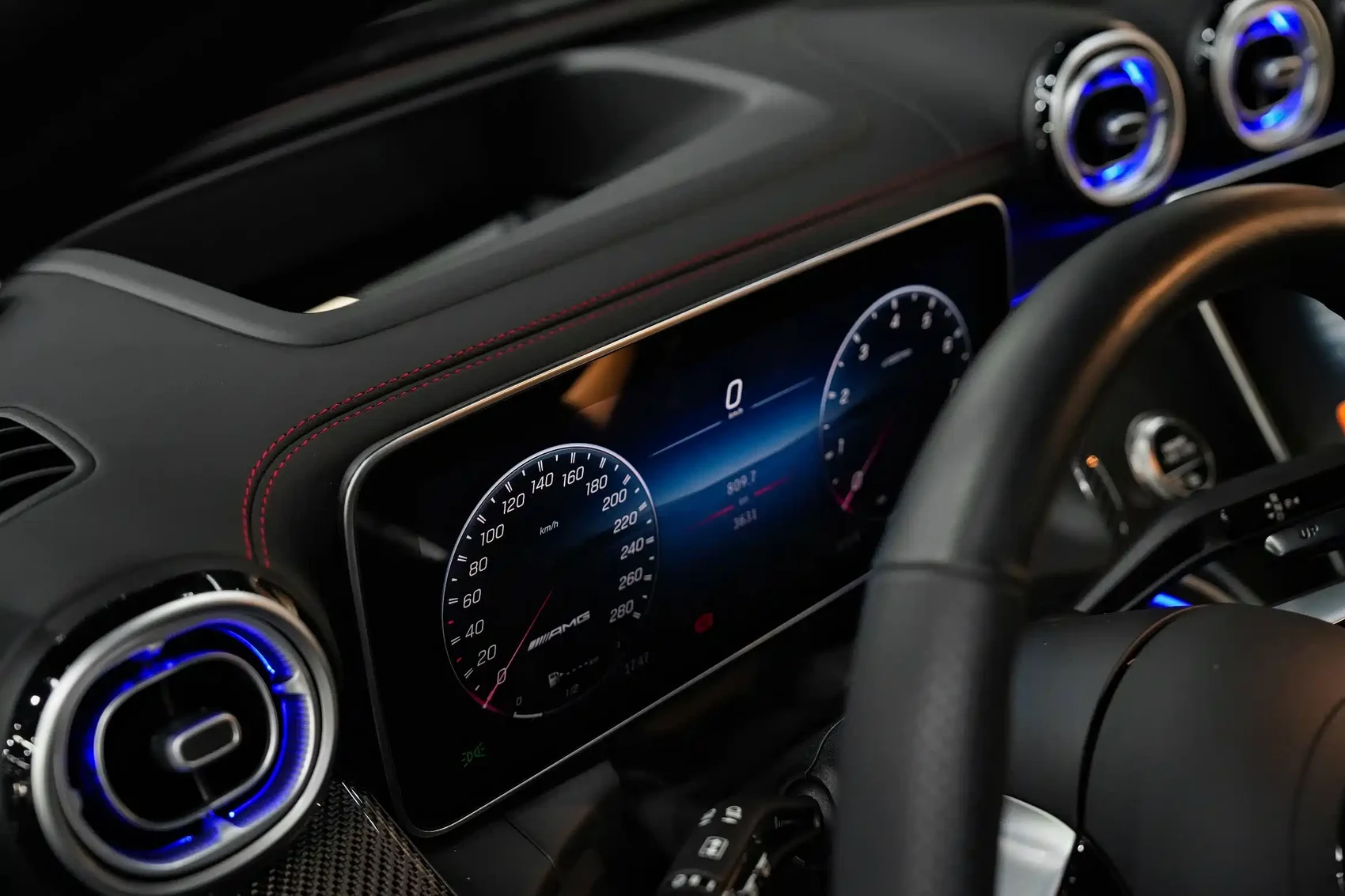 Mercedes-Benz GLC AMG 2025 AMG GLC 43 4MATIC — фото 15