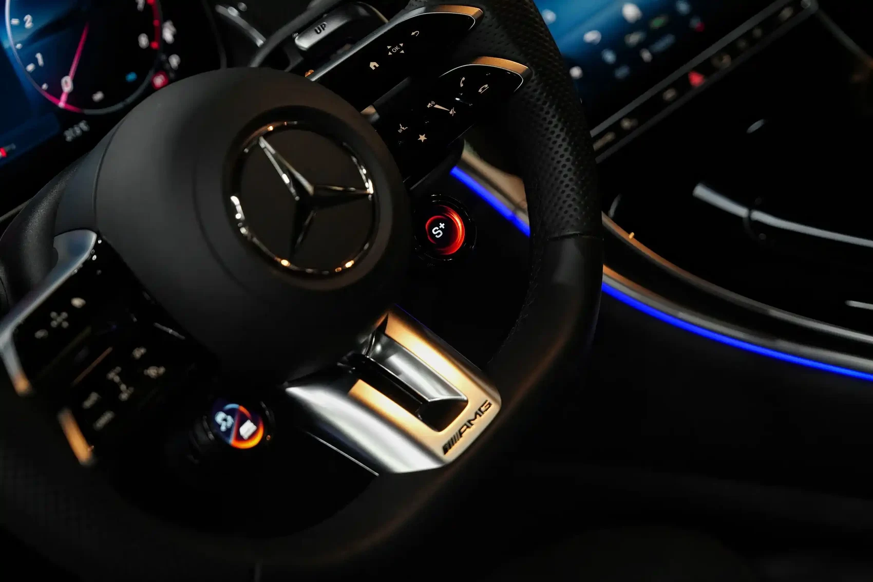 Mercedes-Benz GLC AMG 2025 AMG GLC 43 4MATIC — фото 21