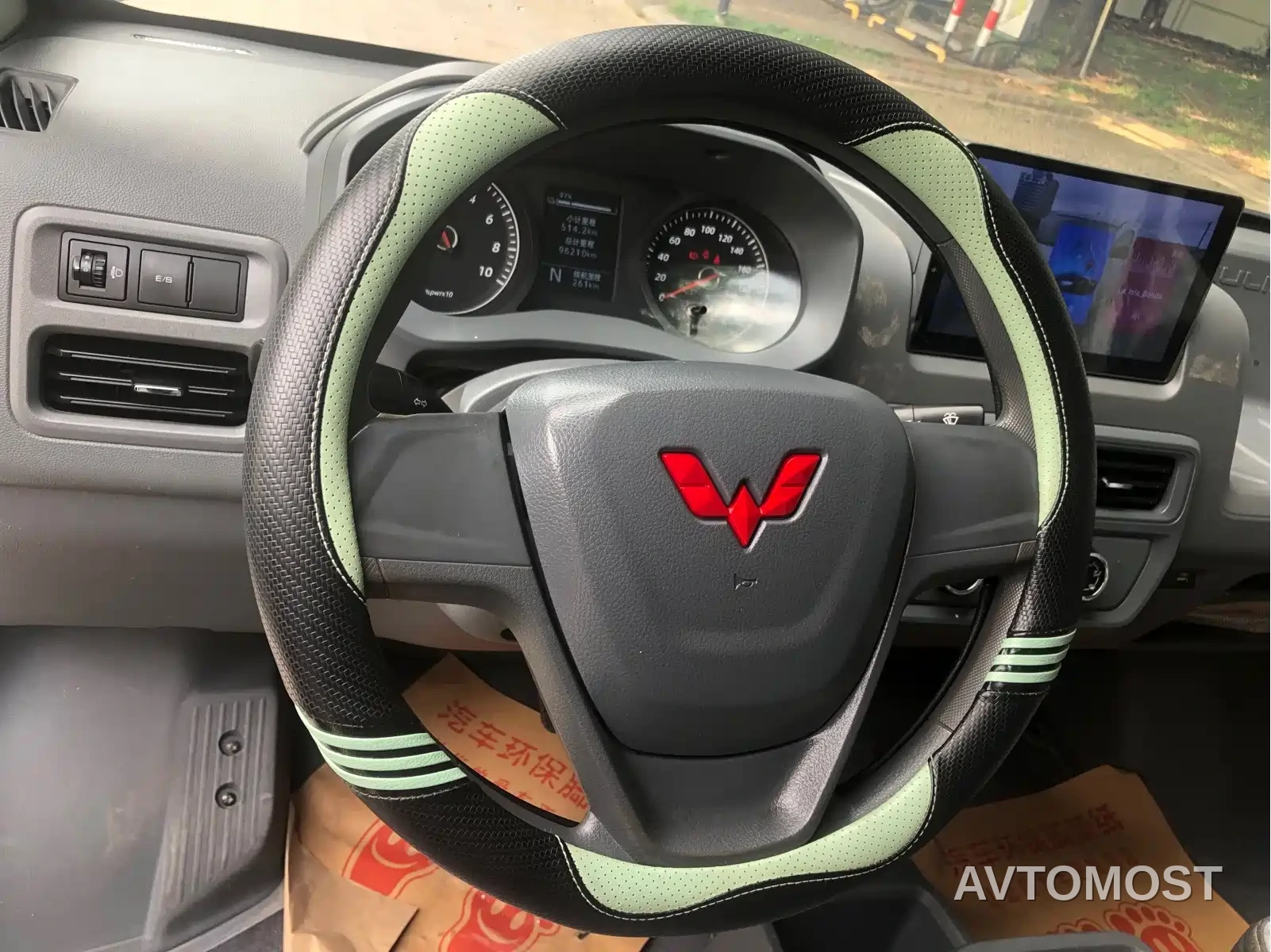 Wuling Yangguang 2024 300km Comfort Enclosed Van 60kW — фото 10