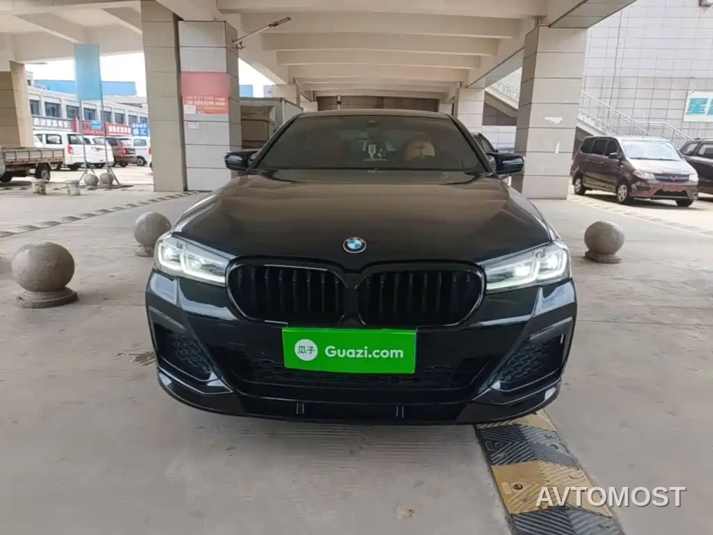 BMW 5 Series (Import) 2022 Facelift 530i M Sport Package — фото 3