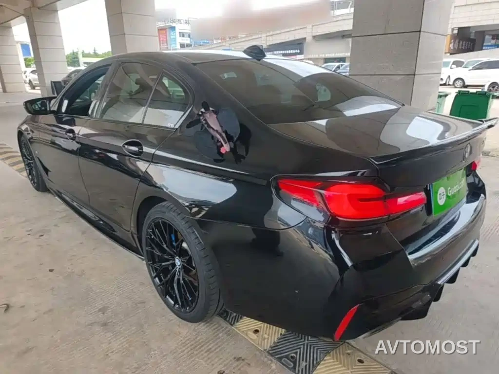 BMW 5 Series (Import) 2022 Facelift 530i M Sport Package — фото 5