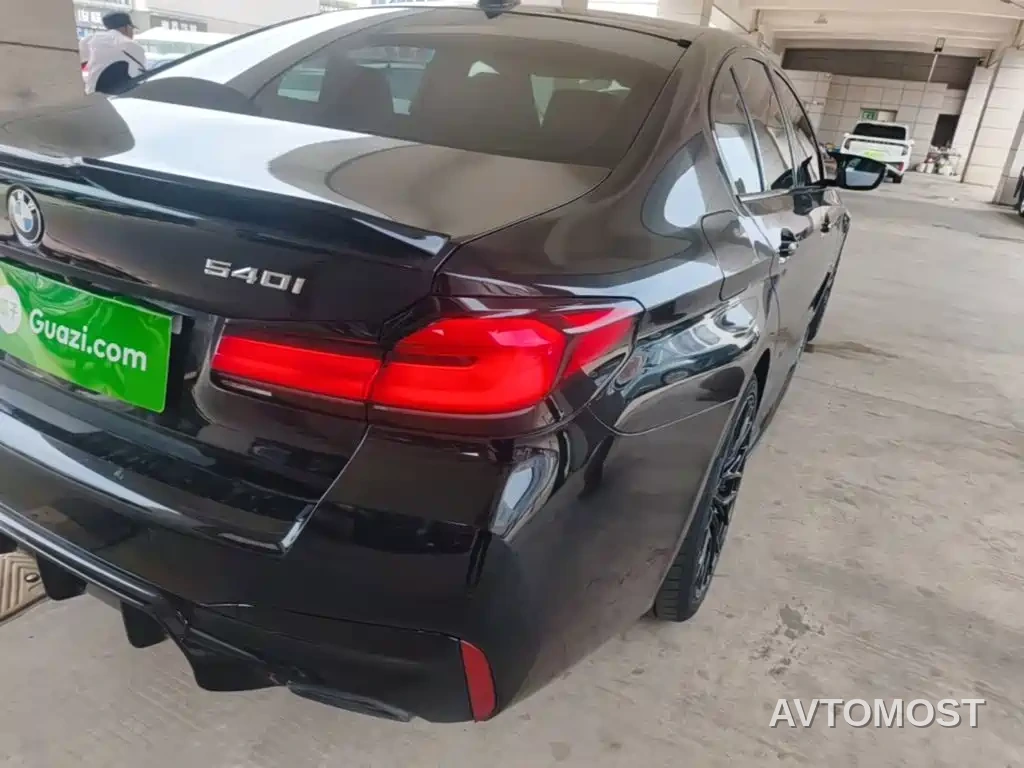 BMW 5 Series (Import) 2022 Facelift 530i M Sport Package — фото 8