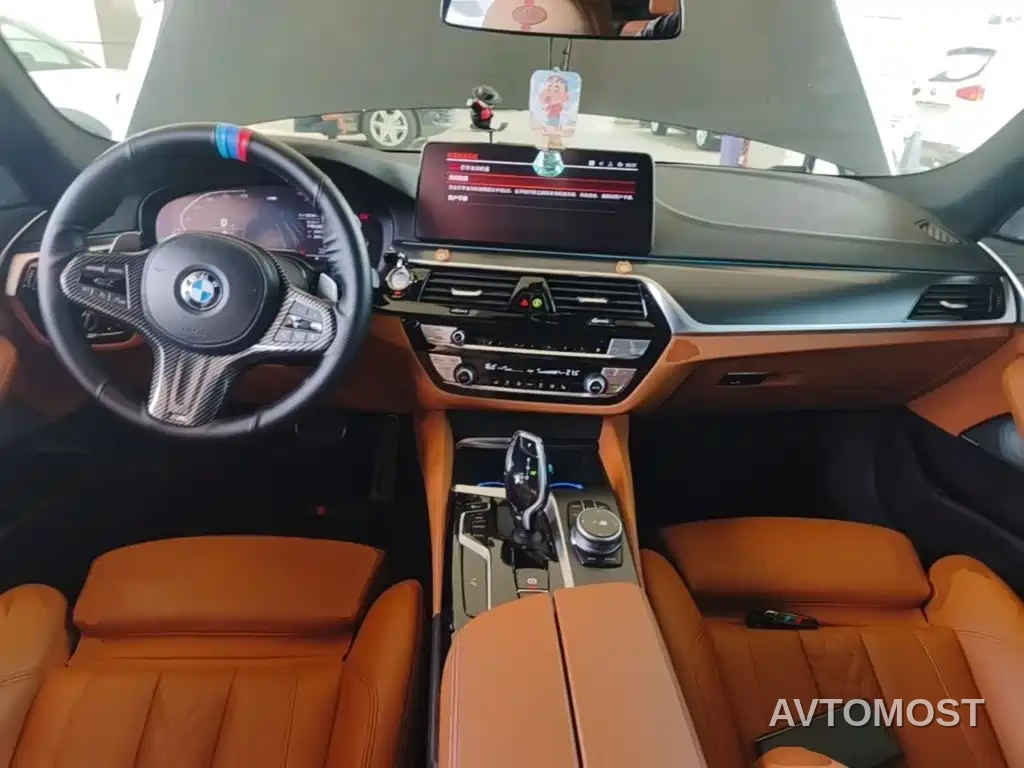 BMW 5 Series (Import) 2022 Facelift 530i M Sport Package — фото 10