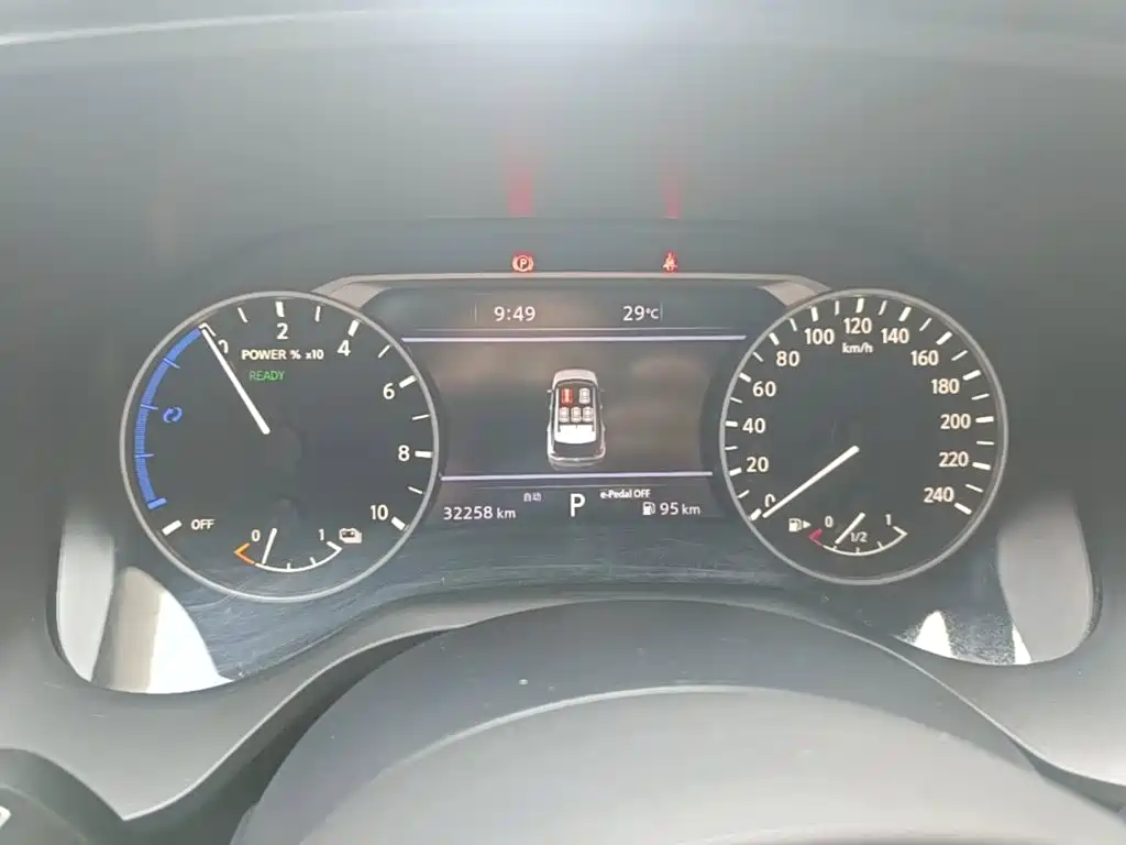 Nissan X-Trail 2023 e-POWER Super Hybrid Dual Motor AWD Luxury Edition — фото 12