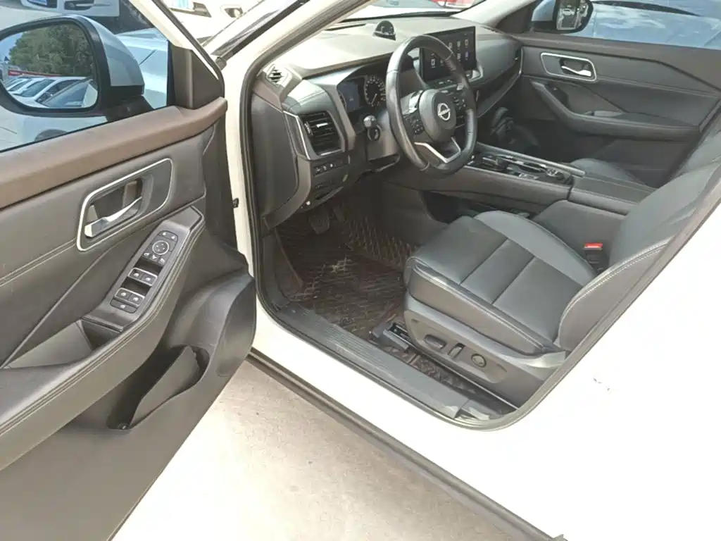 Nissan X-Trail 2023 e-POWER Super Hybrid Dual Motor AWD Luxury Edition — фото 16