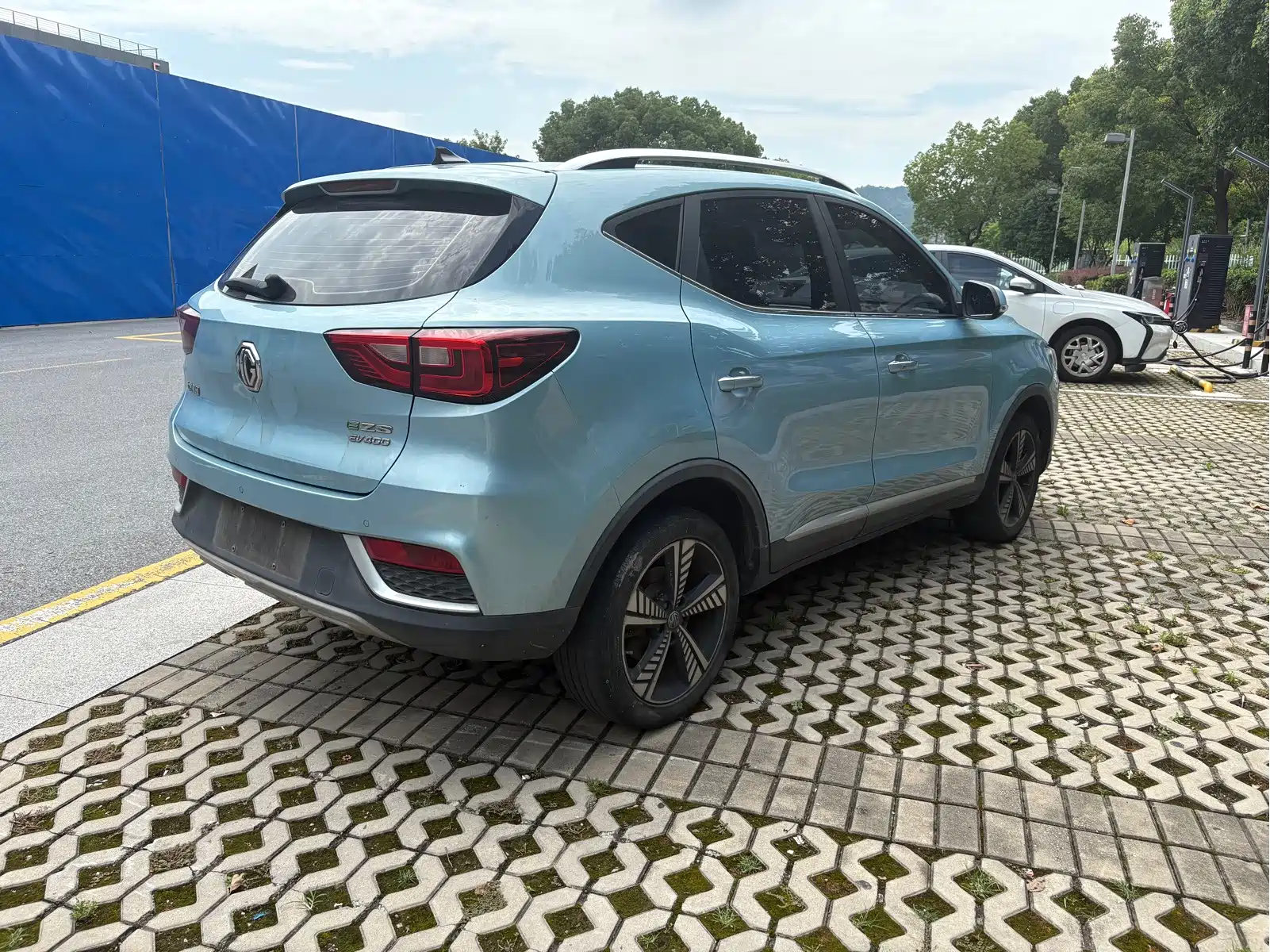 MG EZS Pure Electric 2019 E-Pro Edition — фото 11