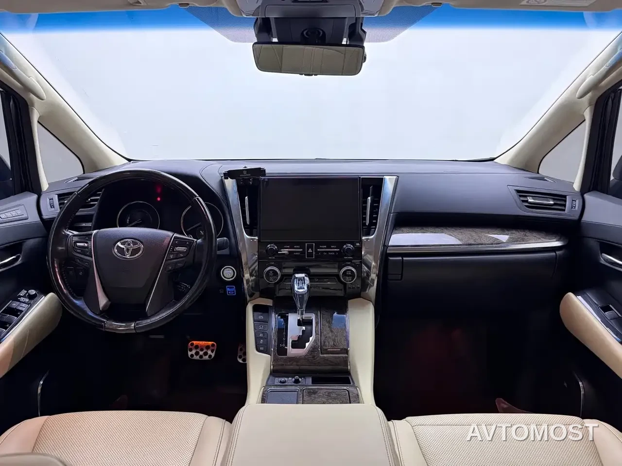 Toyota Vellfire 2021 Crown Hybrid 2.5L HV Supreme Edition — фото 5