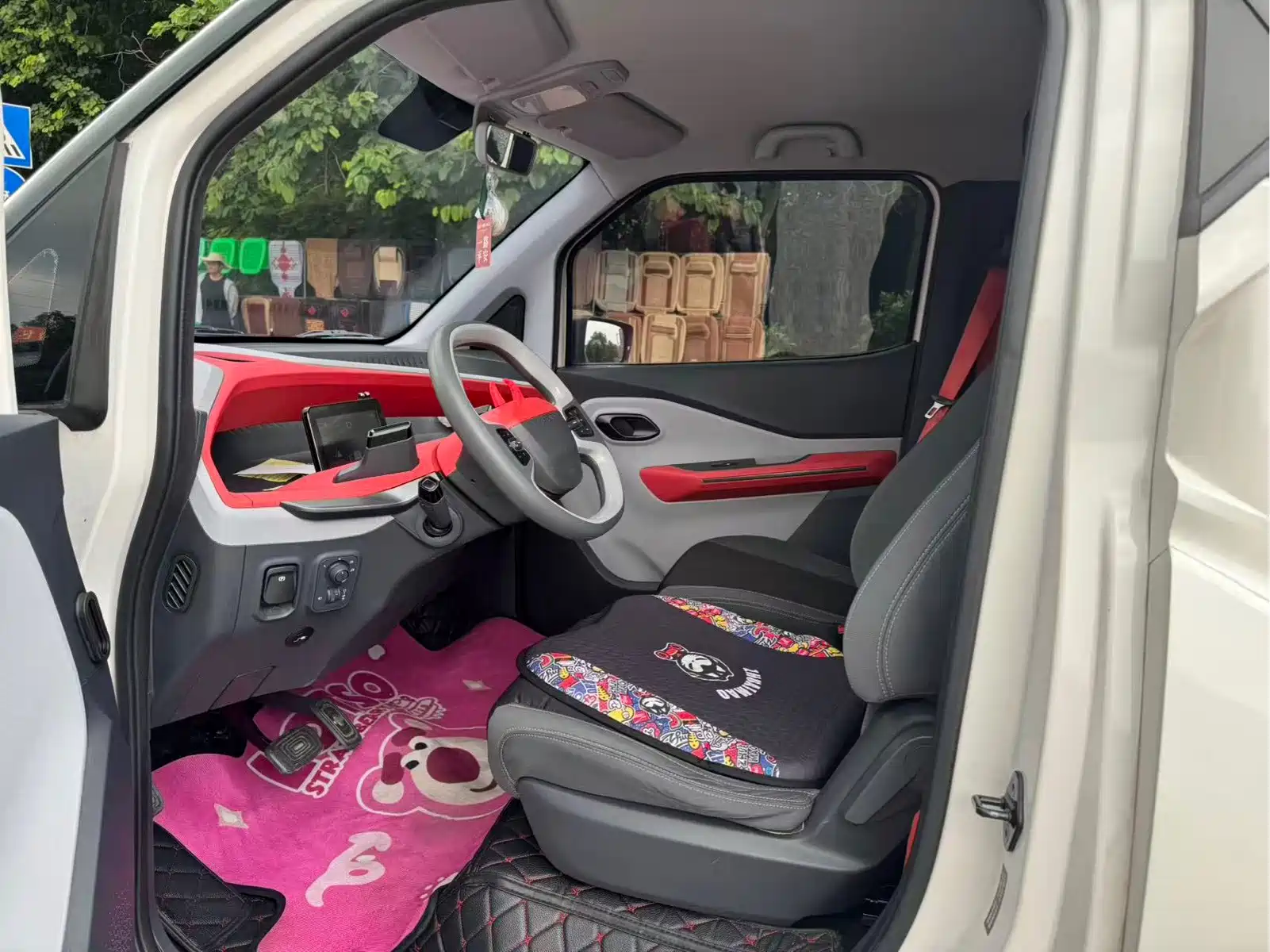 Baojun E200 2020 305KM Smart Enjoyment Edition — фото 4