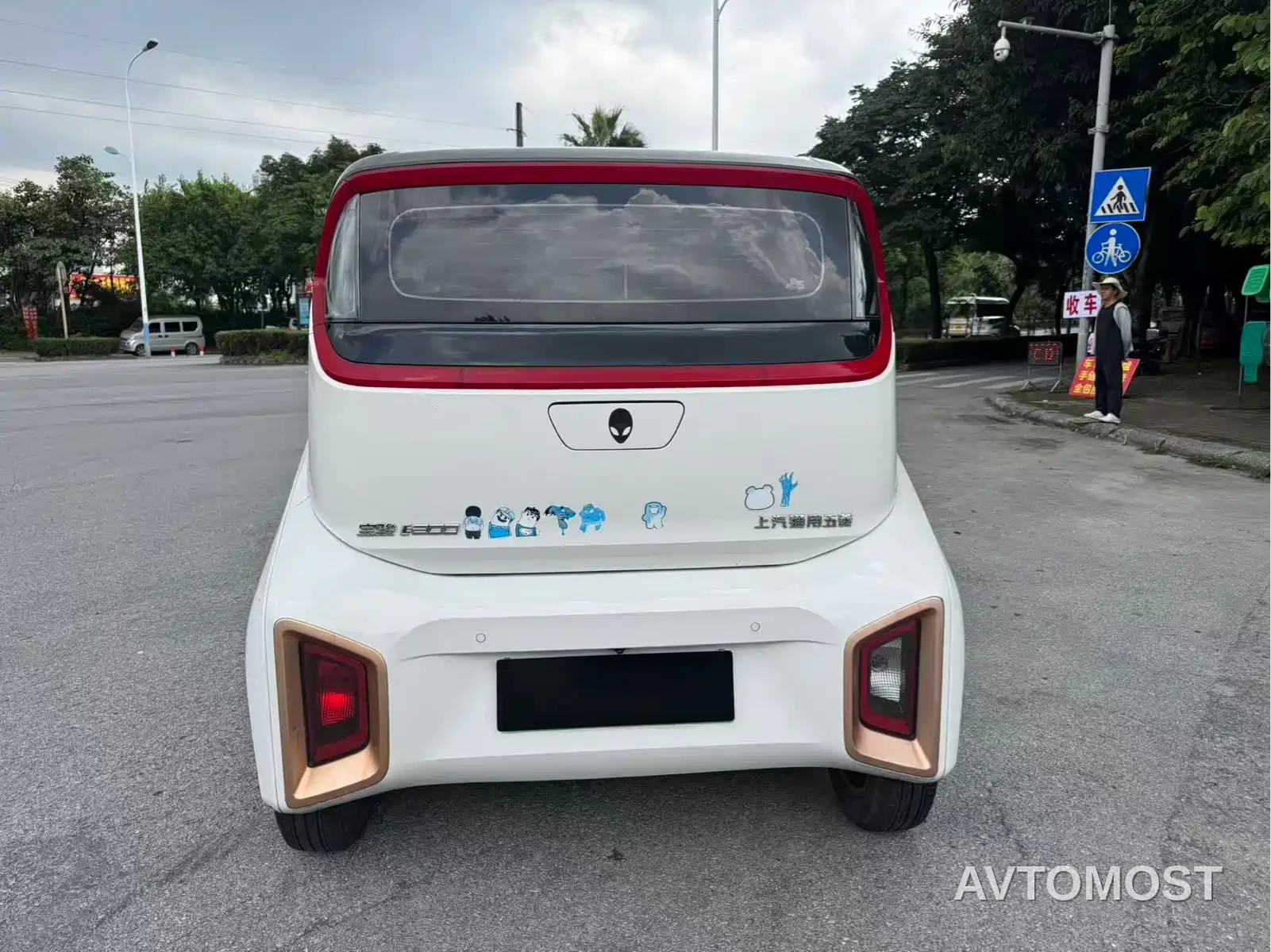 Baojun E200 2020 305KM Smart Enjoyment Edition — фото 8