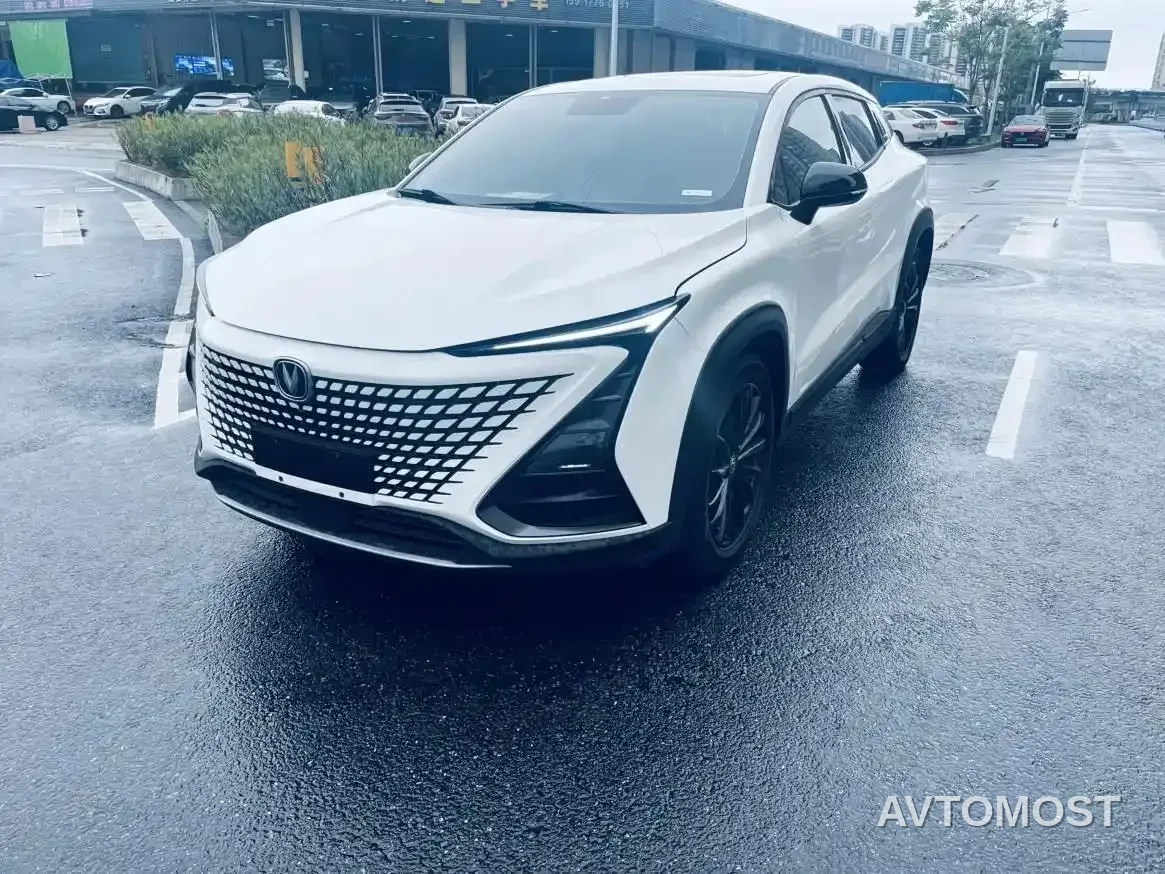 Changan UNI-T 2022 1.5T Excellence — фото 2