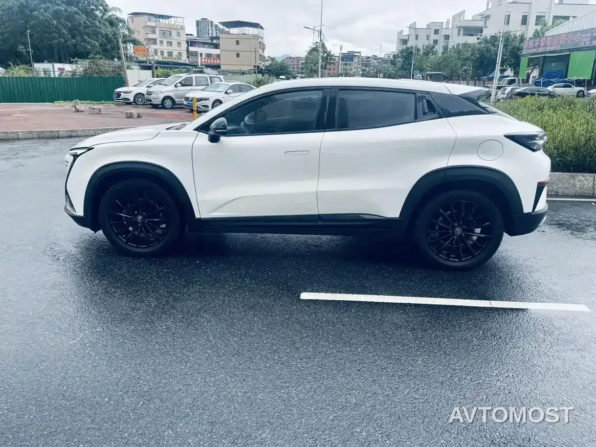 Changan UNI-T 2022 1.5T Excellence — фото 6