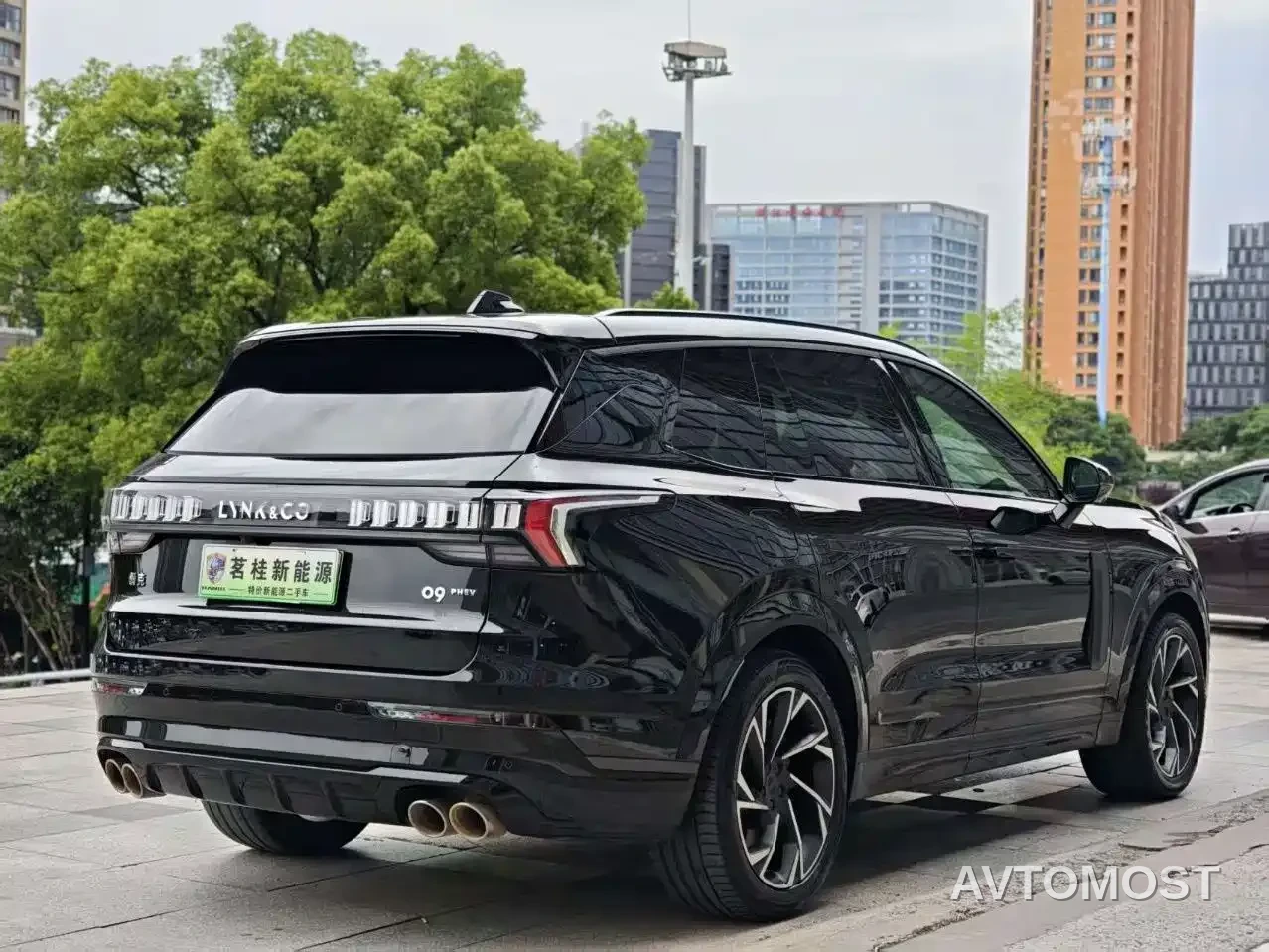 Lynk & Co 09 EM-P 2021 2.0T PHEV Ultra 6-seater — фото 4