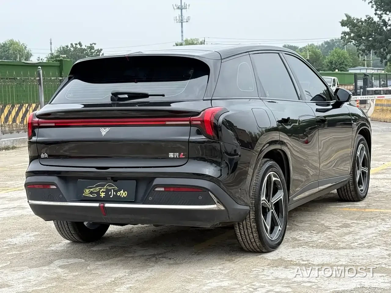 Nezha L 2024 Extended Range 310 Flash Charge Red Edition — фото 7