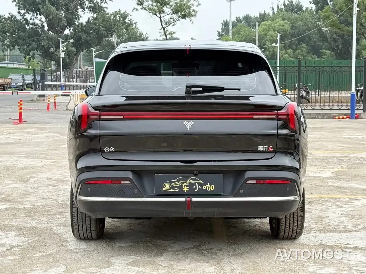 Nezha L 2024 Extended Range 310 Flash Charge Red Edition — фото 8