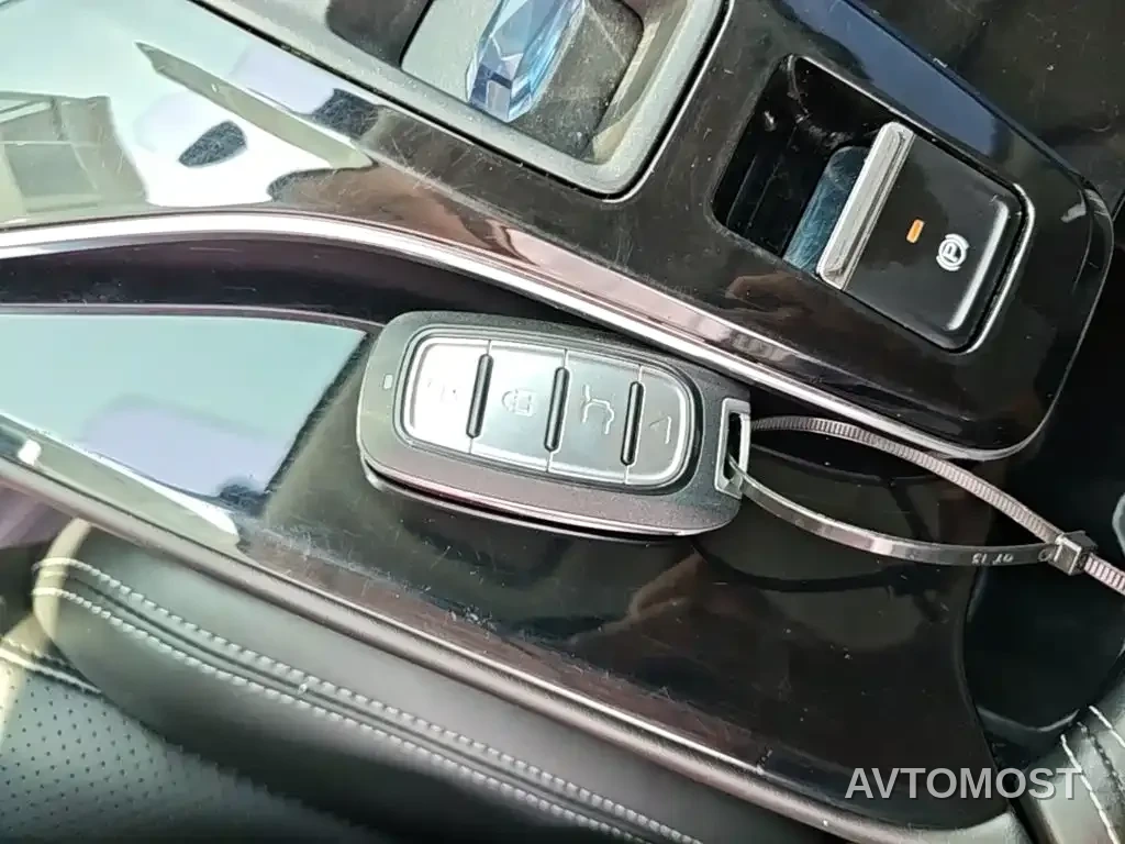 Dongfeng Aeolus Haohan 2023 DH-i 1.5T Luxury Edition — фото 8