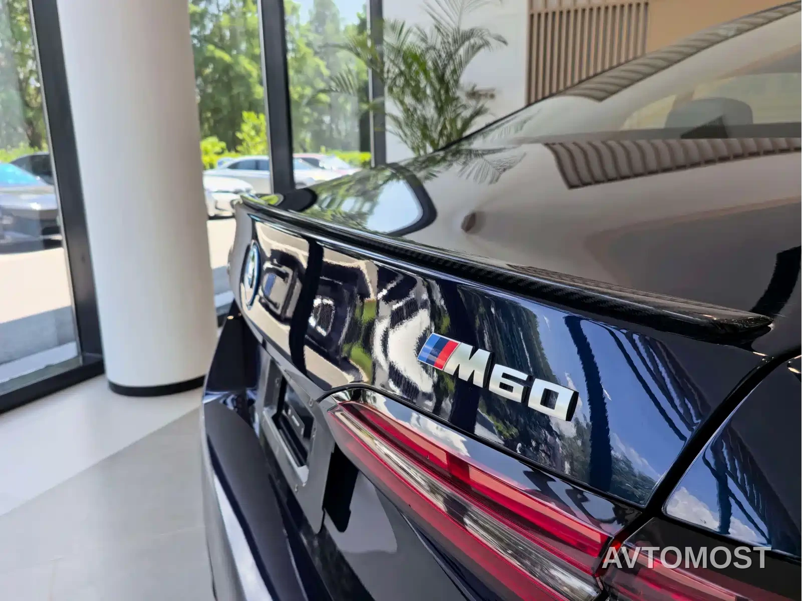 BMW i5 M60 2024 xDrive M60 — фото 14