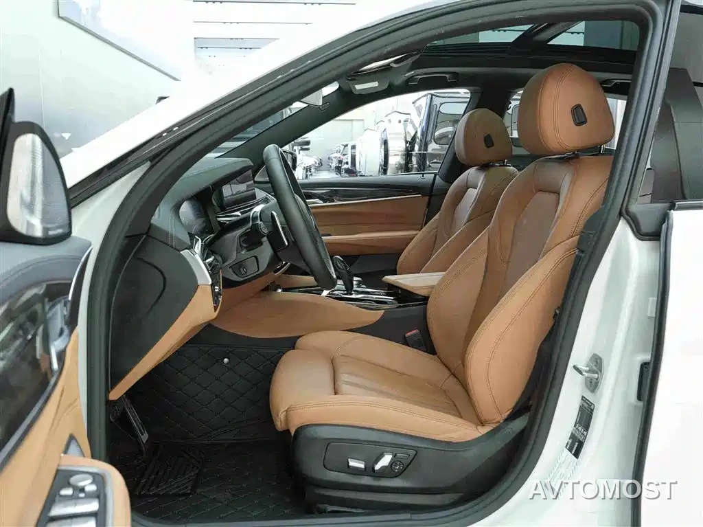 BMW 6 Series GT 2024 630i M Sport Ultimate Package — фото 11
