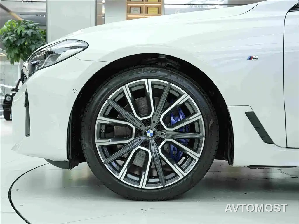 BMW 6 Series GT 2024 630i M Sport Ultimate Package — фото 17