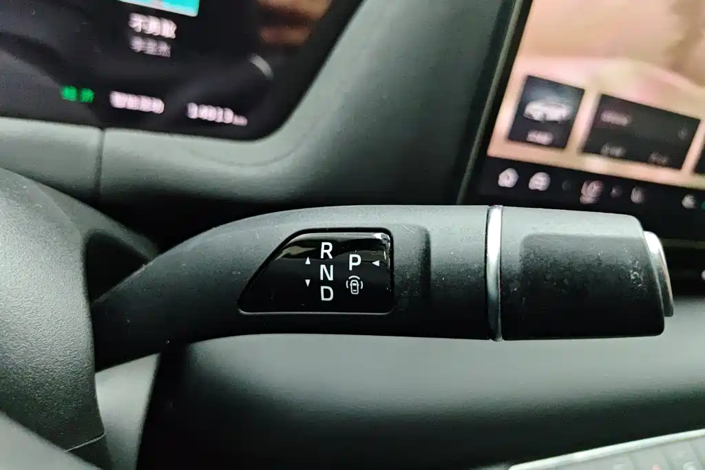Haval Xiaolong MAX 2025 Hi4 110 Pro — фото 16