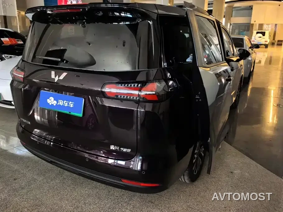 Wuling Motors Xingguang 730 New Energy 2025 Model Plug-in Hybrid Base Version — фото 3
