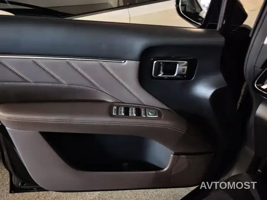 Wuling Motors Xingguang 730 New Energy 2025 Model Plug-in Hybrid Base Version — фото 7