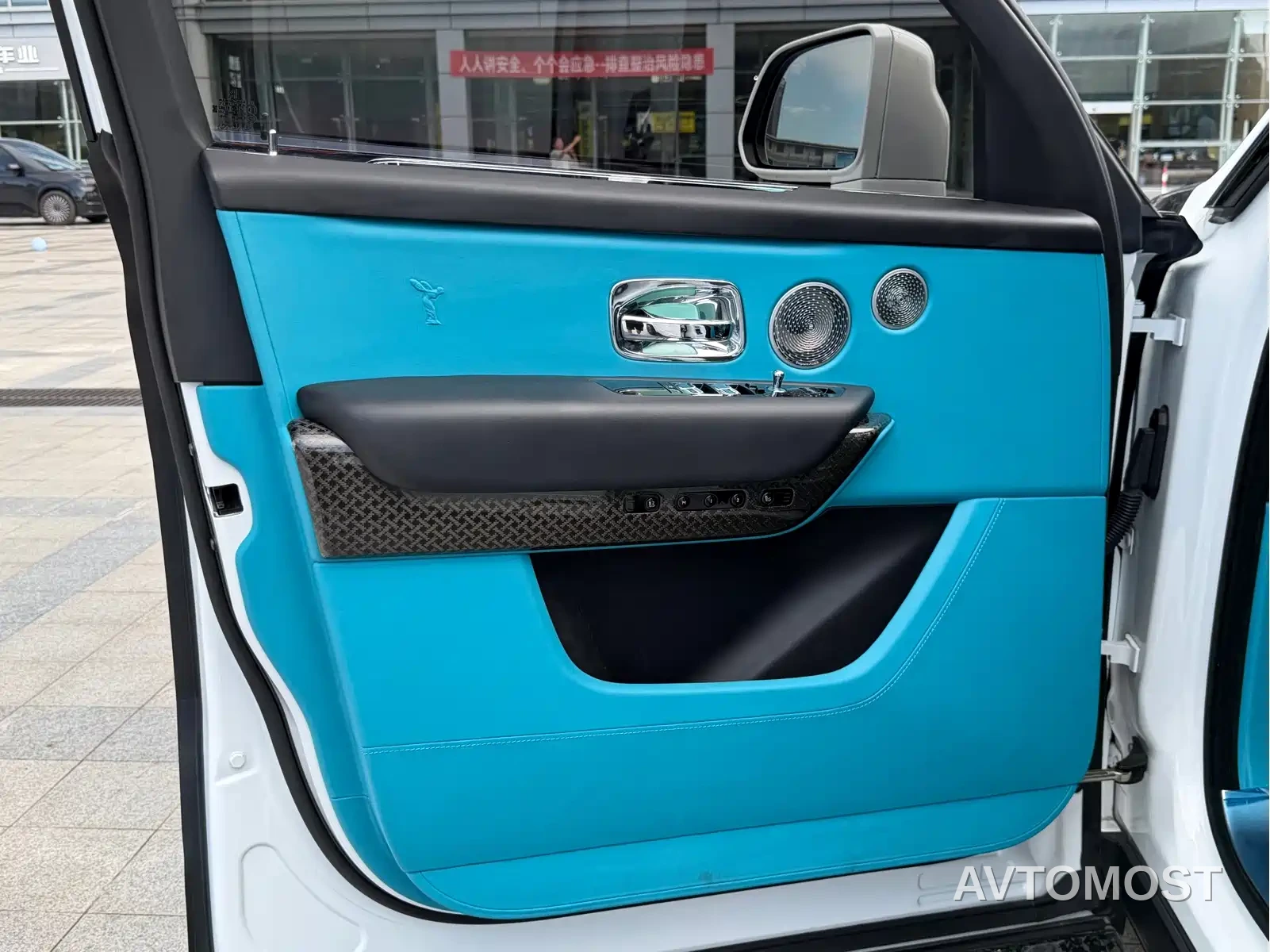 Rolls-Royce Cullinan 2018 5-Seater Version — фото 9