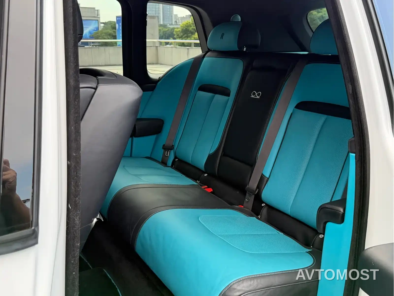 Rolls-Royce Cullinan 2018 5-Seater Version — фото 10