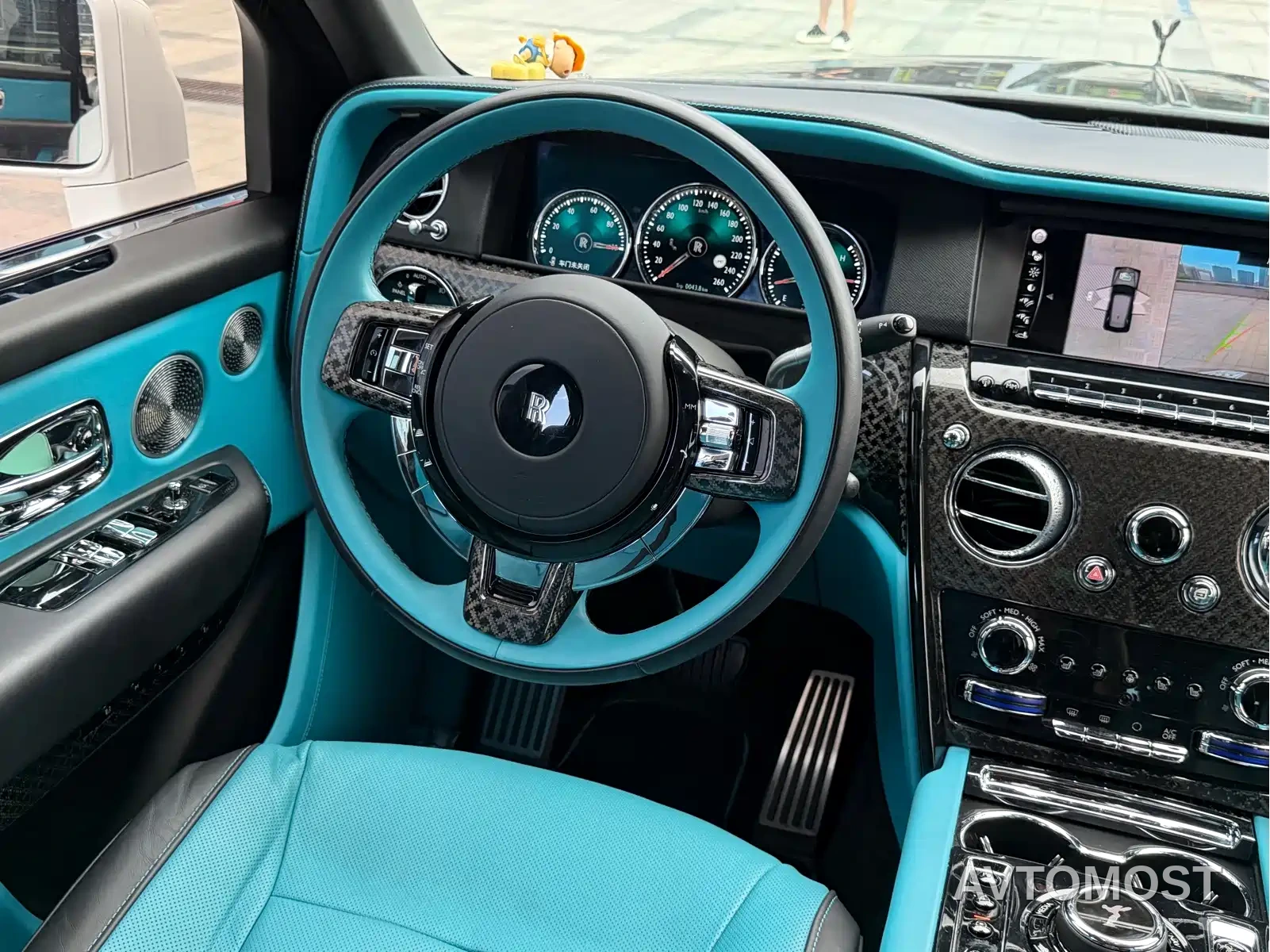 Rolls-Royce Cullinan 2018 5-Seater Version — фото 13