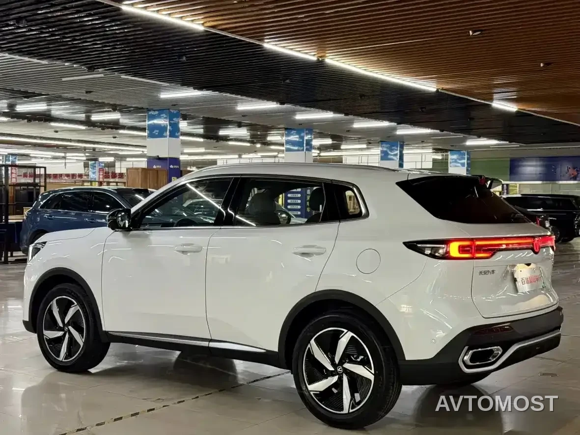 Changan CS55PLUS PHEV 2026 Smart New Blue Whale 125km Zhiyue Edition — фото 4