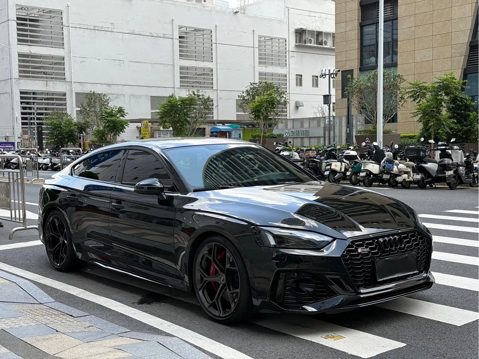 Audi RS 5 2024 RS 5 2.9T Sportback Ignition Edition — фото 3