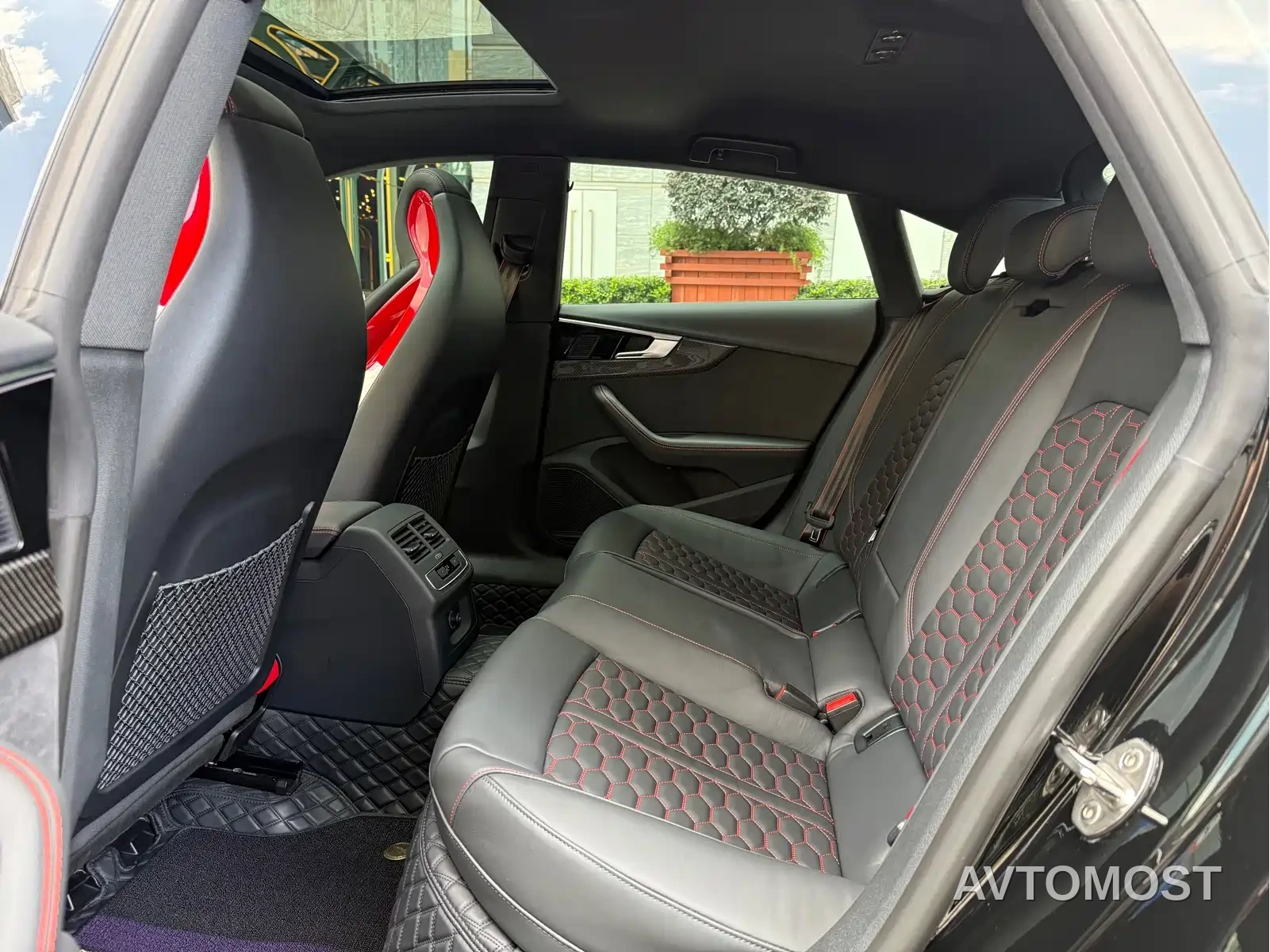 Audi RS 5 2024 RS 5 2.9T Sportback Ignition Edition — фото 13