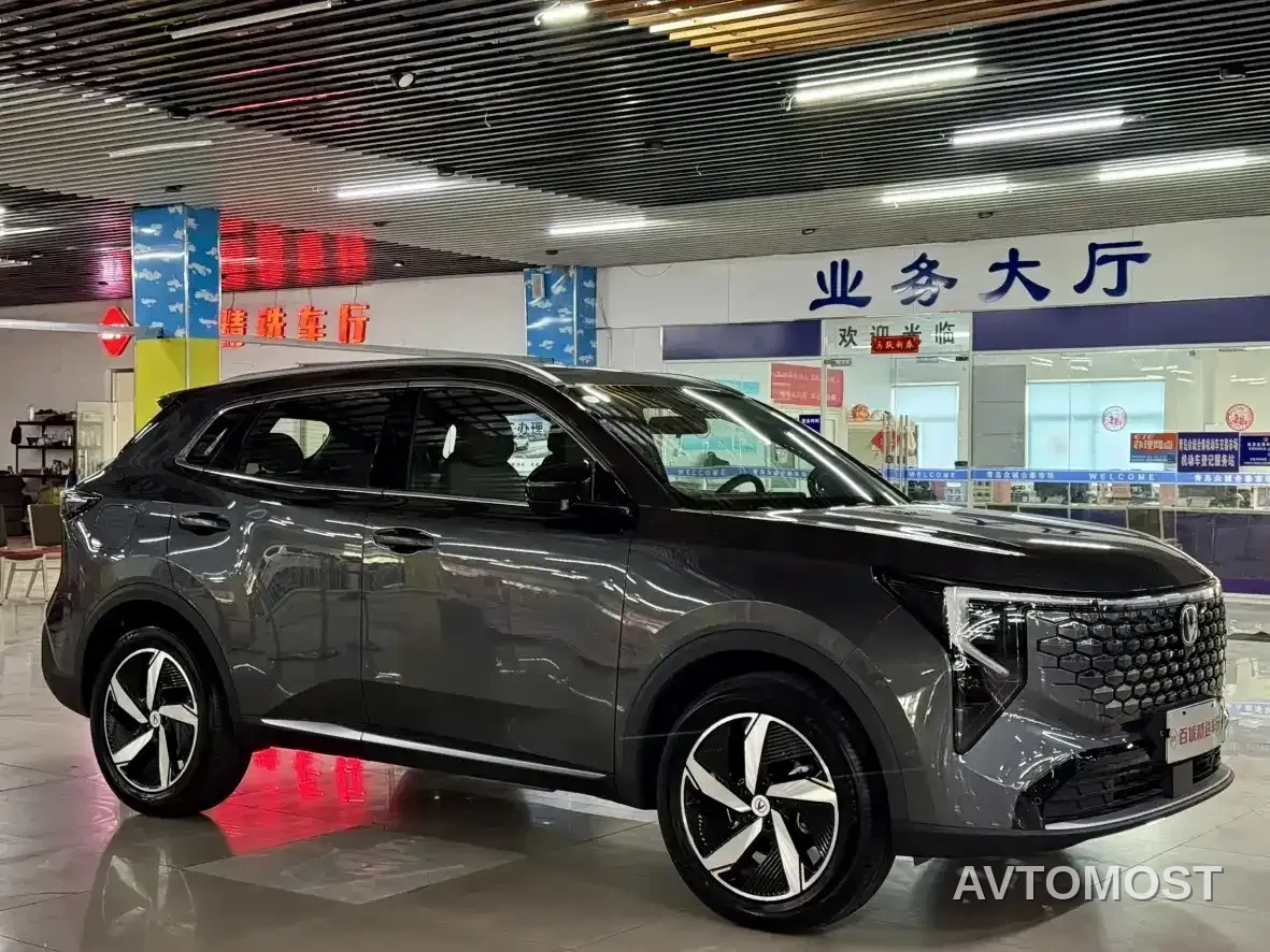 Changan CS55PLUS PHEV 2026 Smart New Blue Whale 125km Zhiyue Edition — фото 3
