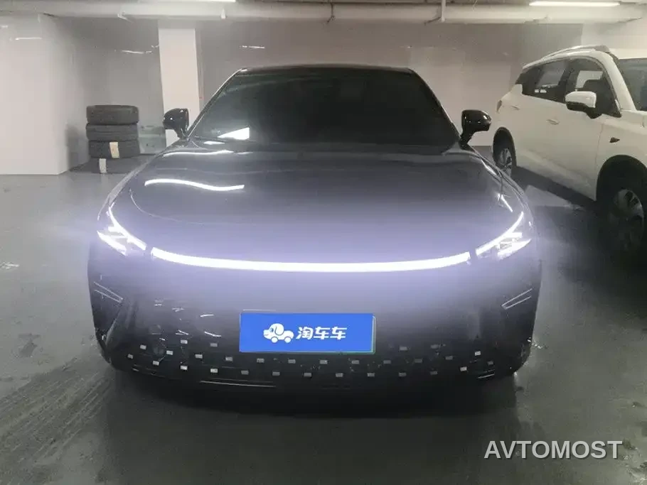Exeed Exlantix ES 2025 Range Extender Pro Highway Assist — фото 2