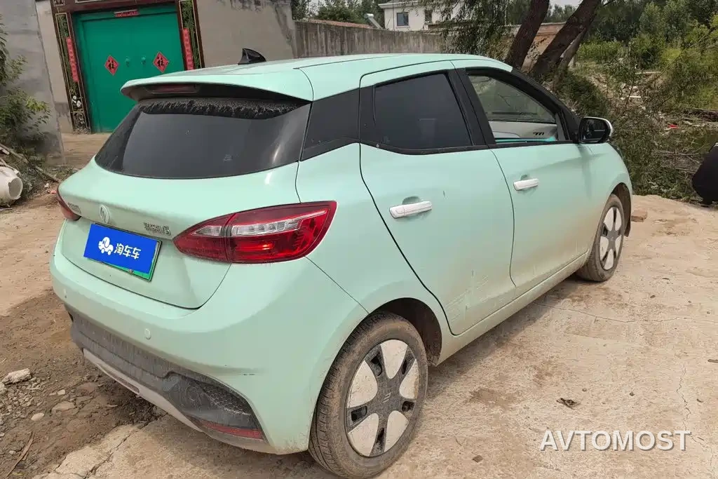 JMCG New Energy Yizhi EV3 2024 Youth Edition 330KM Comfort — фото 3