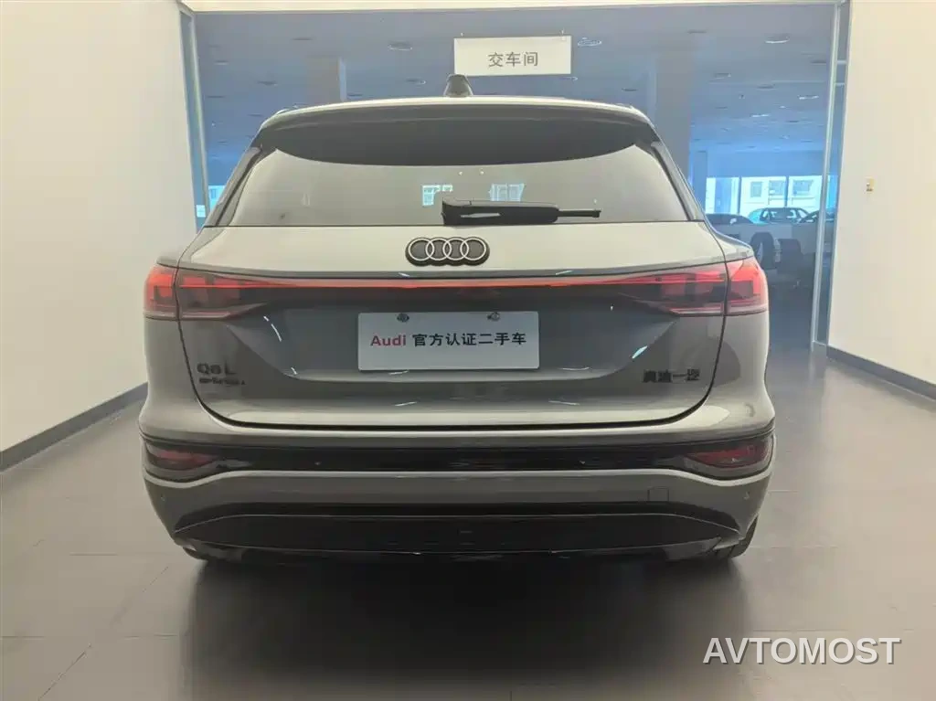 Audi Q6L e-tron 2025 Model Pioneer Edition — фото 3