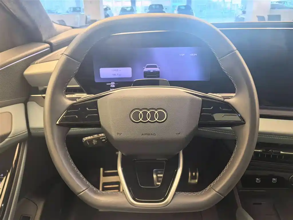 Audi Q6L e-tron 2025 Model Pioneer Edition — фото 14