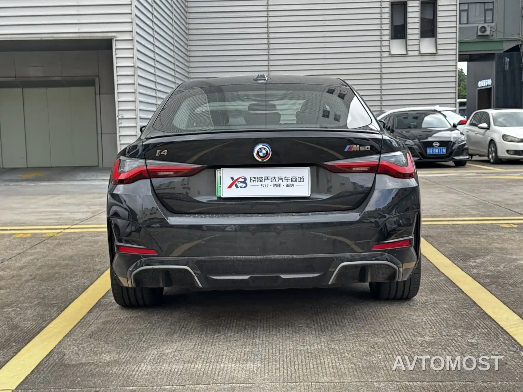 BMW i4 2022 M50 — фото 14