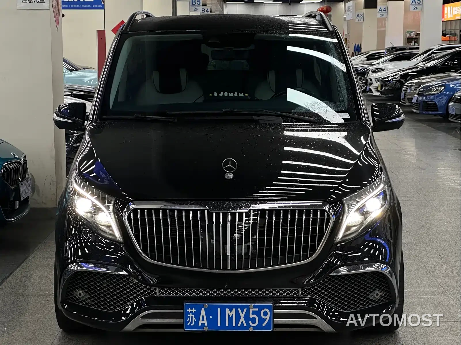 Mercedes-Benz V-Class 2022 V 260 L Long Wheelbase Prestige Edition — фото 2