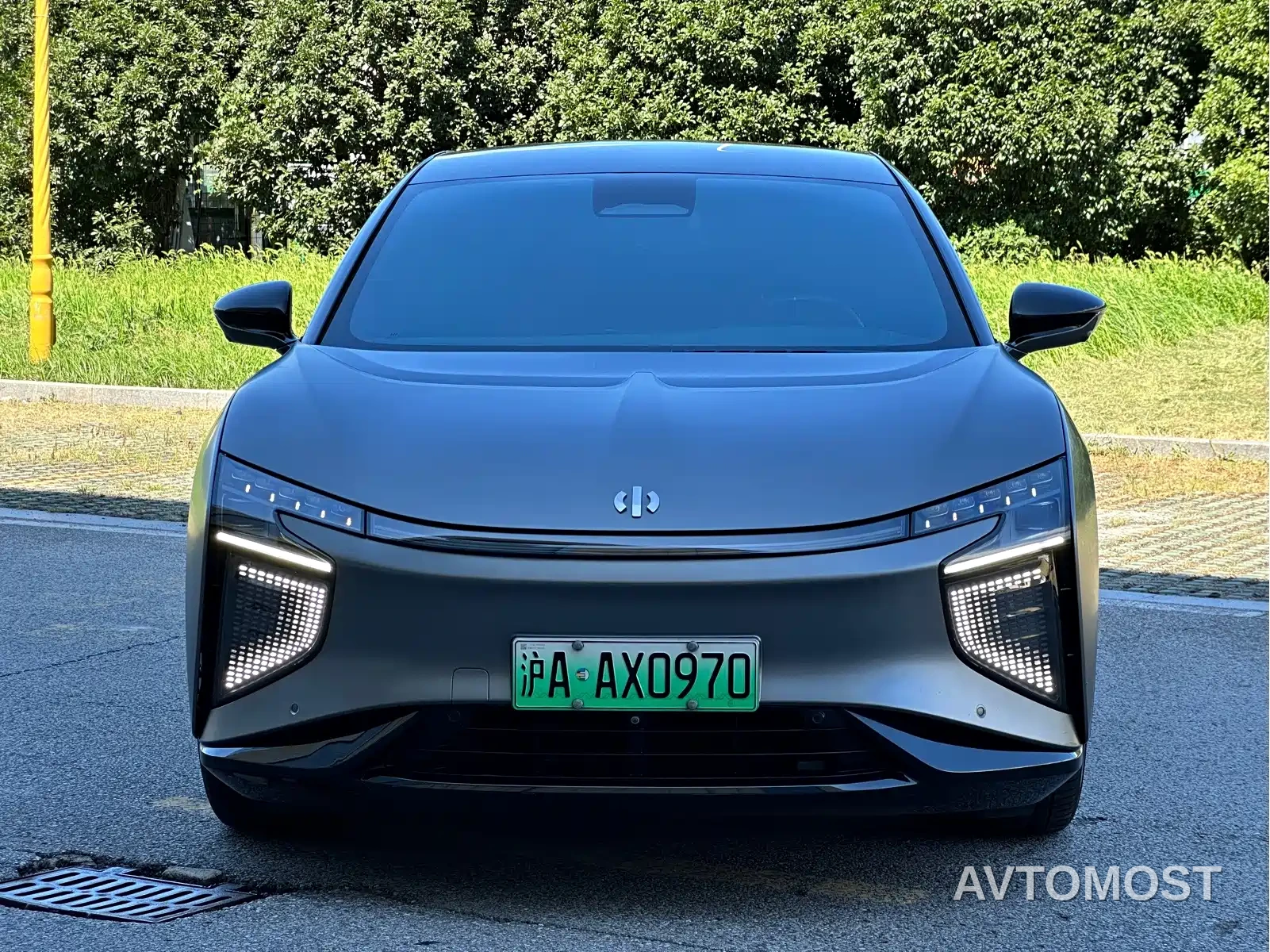 HiPhi X 2021 Flagship Edition 6-Seater — фото 2
