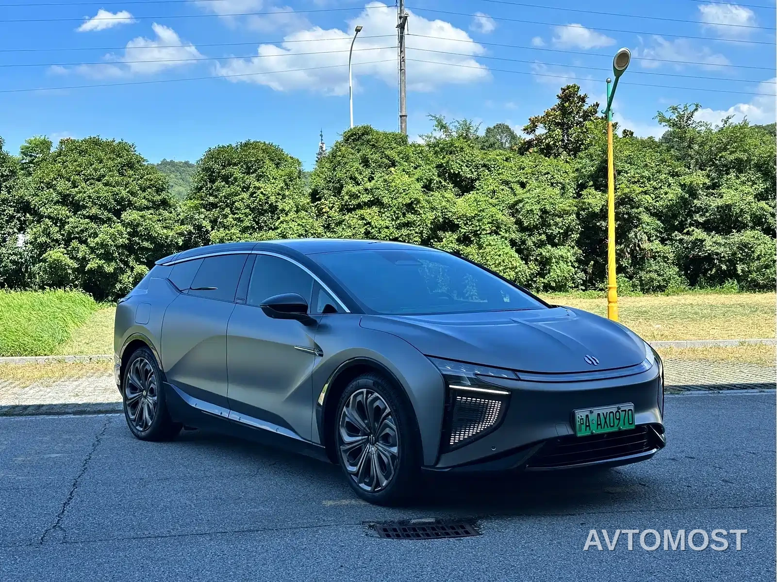 HiPhi X 2021 Flagship Edition 6-Seater — фото 3