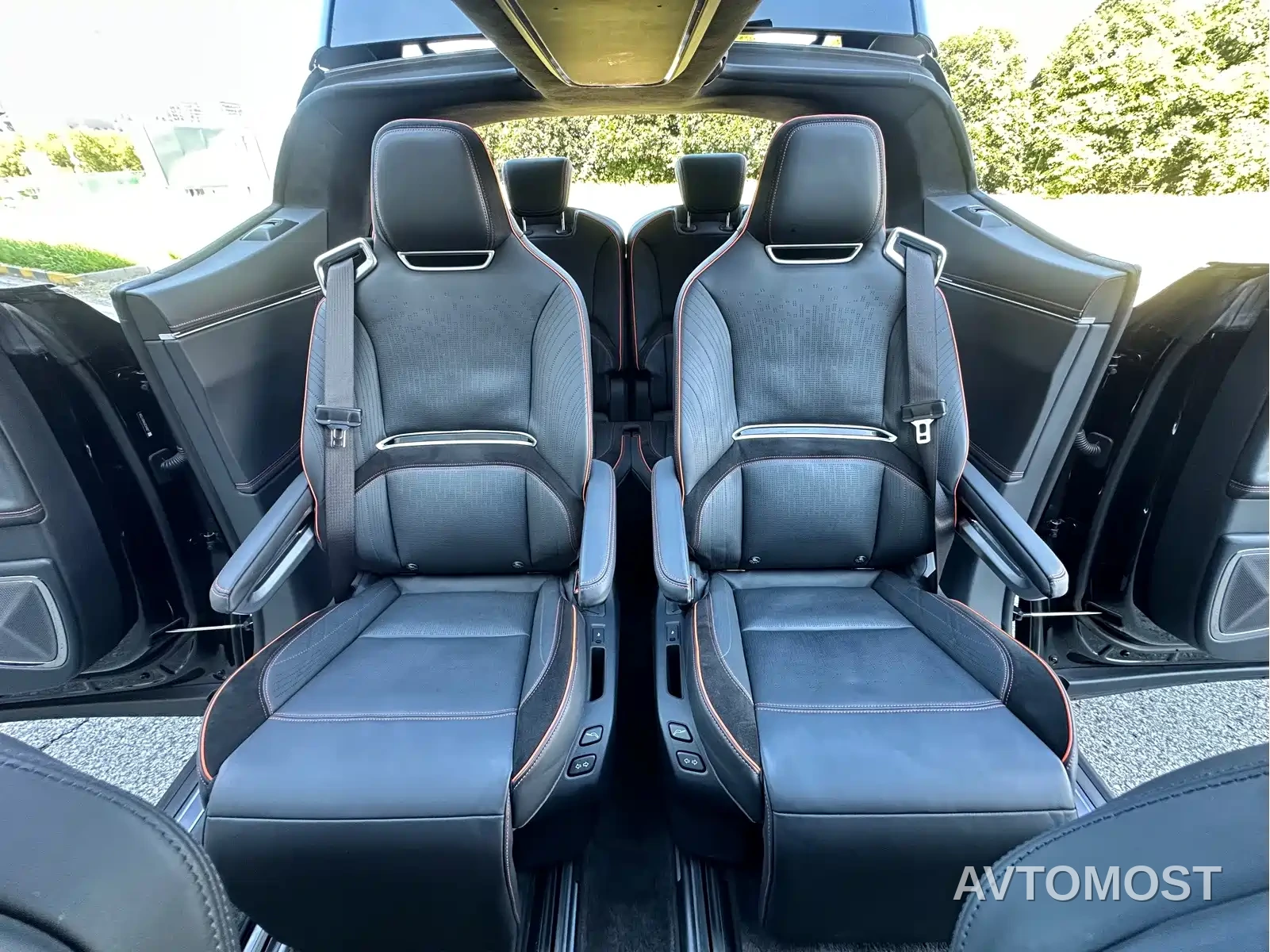 HiPhi X 2021 Flagship Edition 6-Seater — фото 21