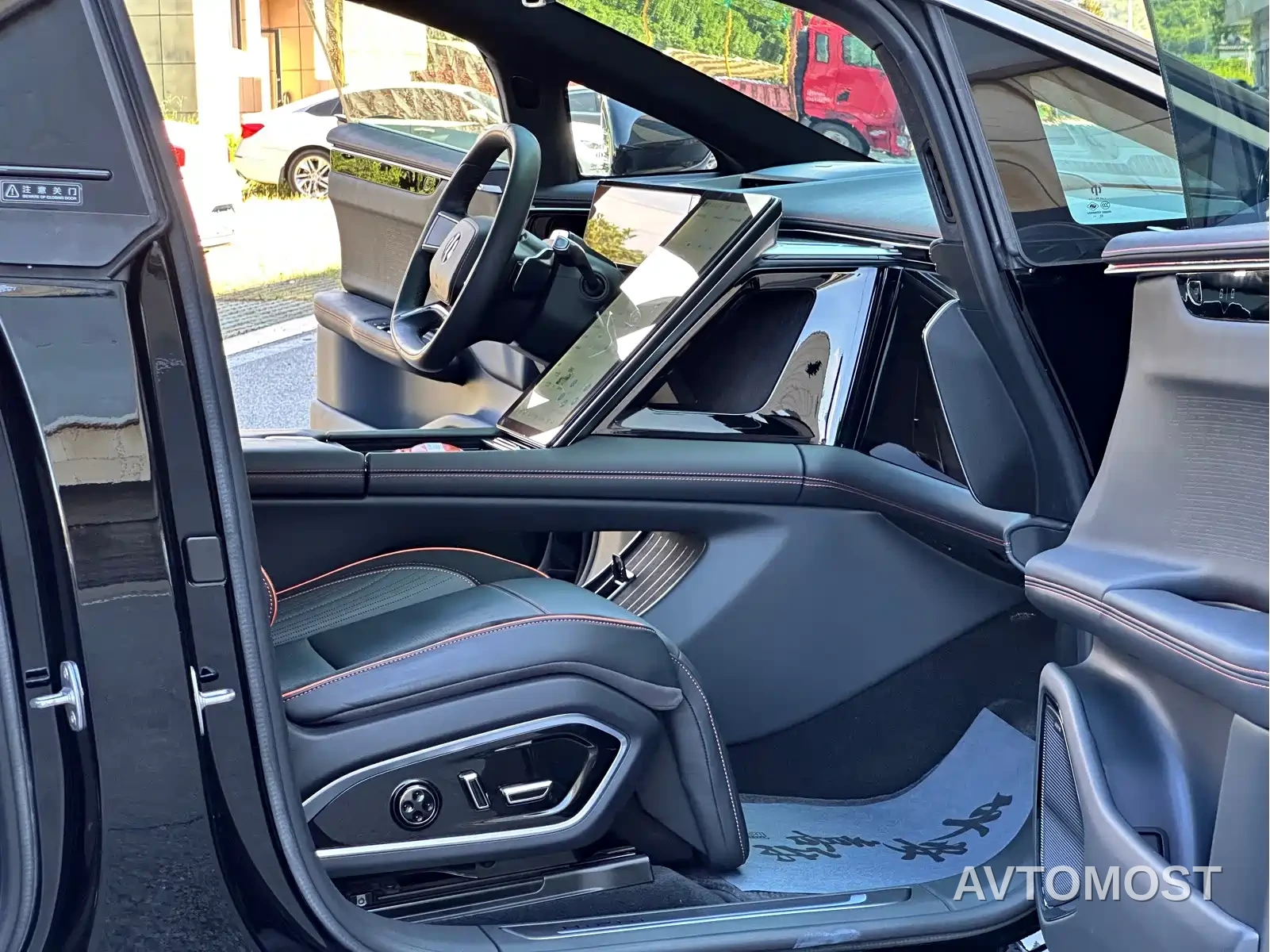HiPhi X 2021 Flagship Edition 6-Seater — фото 27