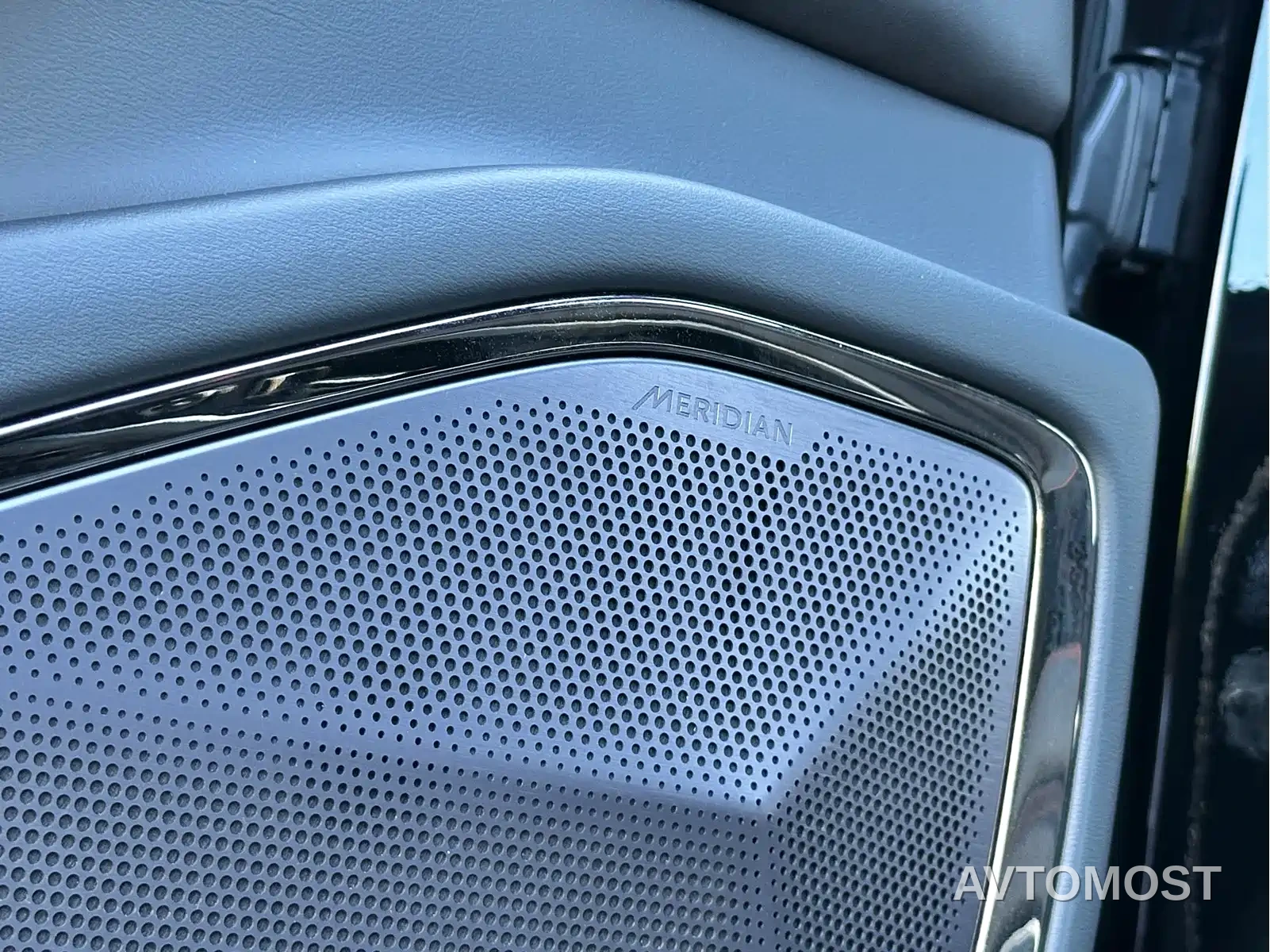 HiPhi X 2021 Flagship Edition 6-Seater — фото 38
