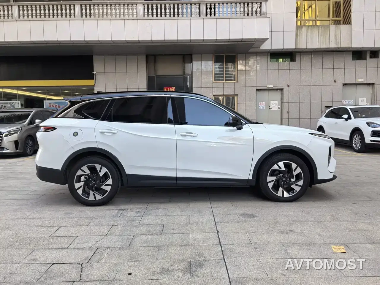 Besturn Yueyi 07 2025 210km Leisure Edition — фото 4
