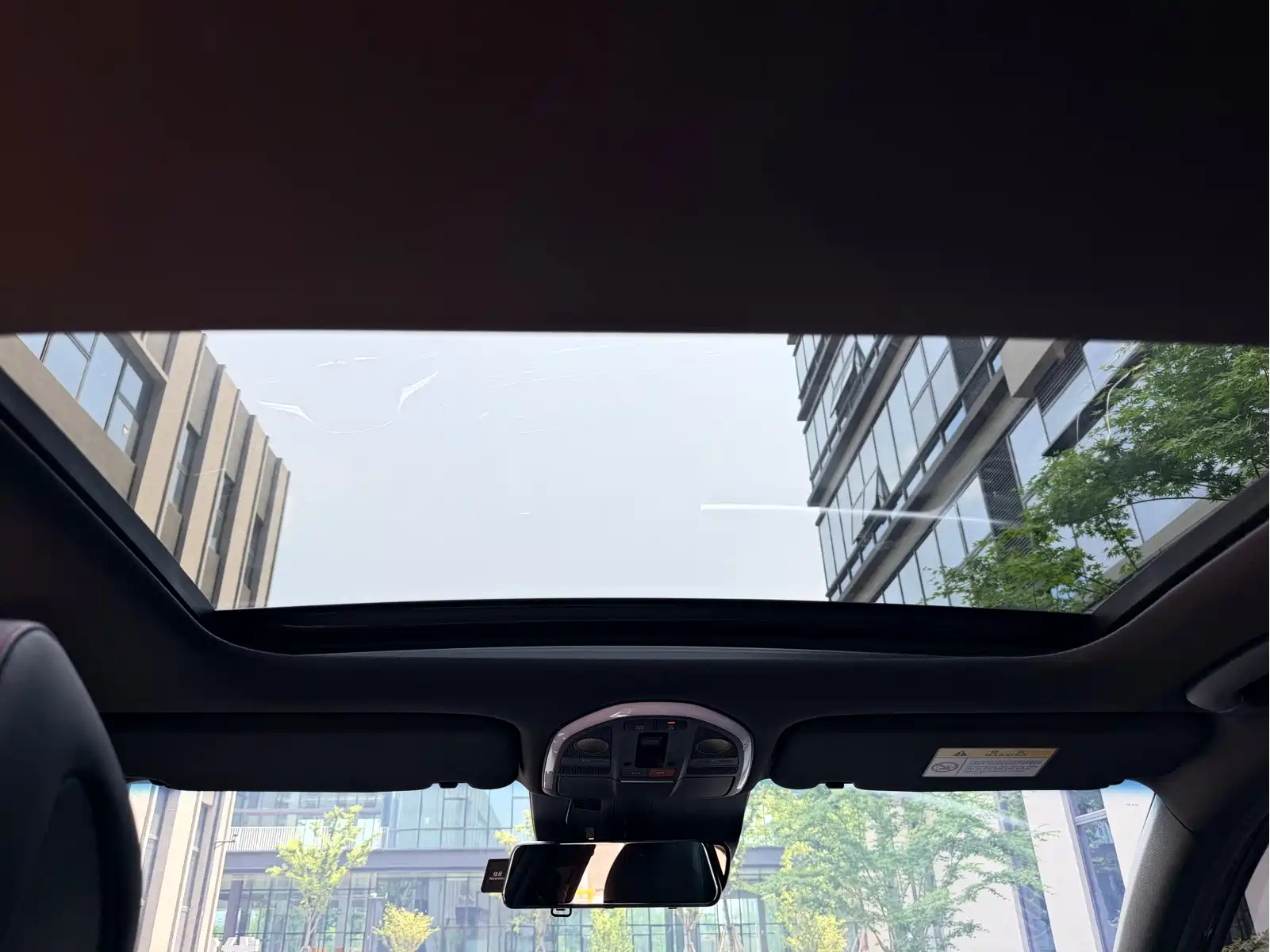 Genesis G70 2023 Model 2.0T RWD Luxury Edition — фото 18