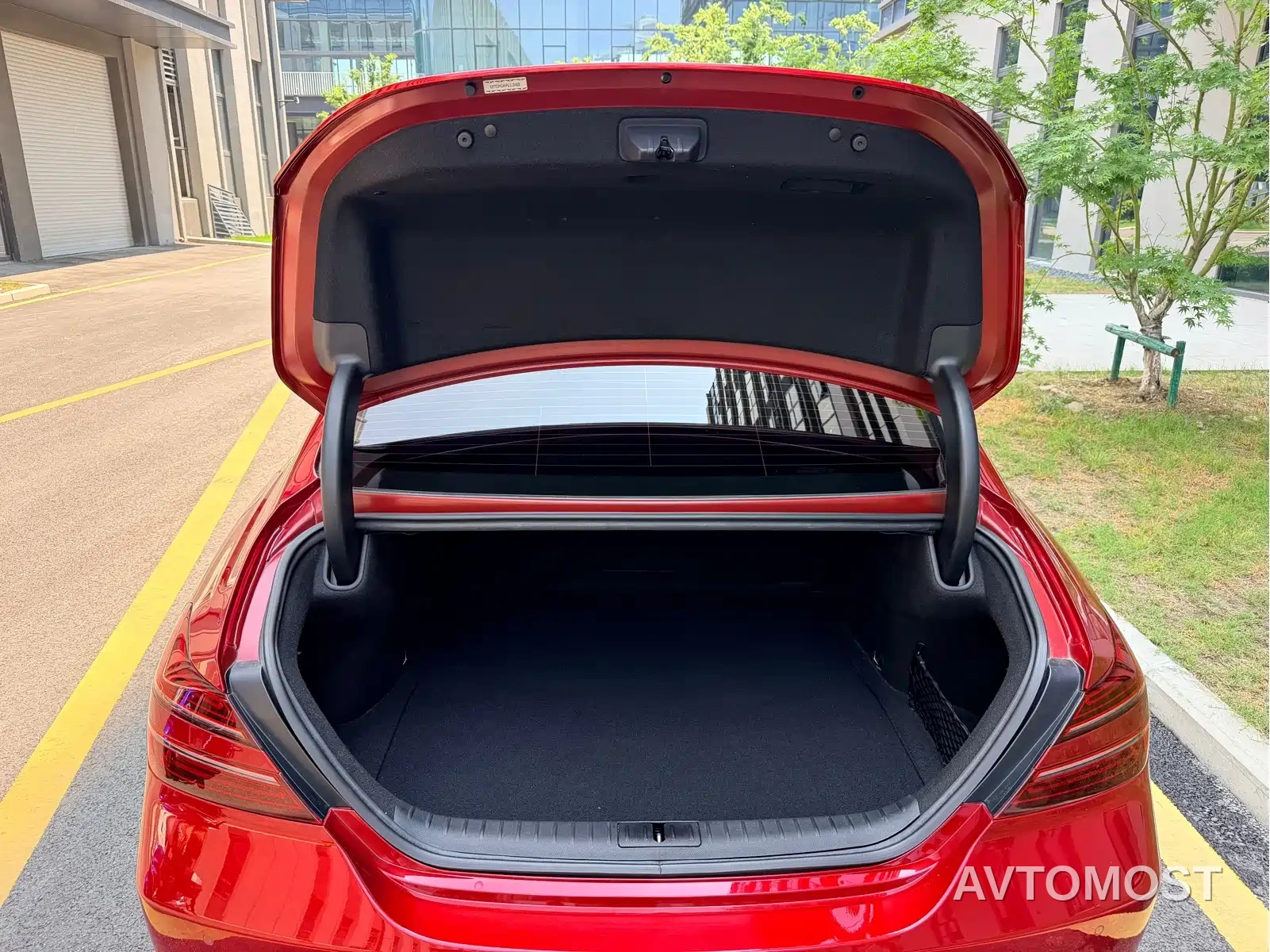Genesis G70 2023 Model 2.0T RWD Luxury Edition — фото 22
